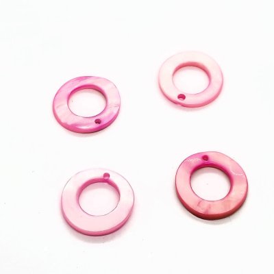 schelphanger-open-rond-15mm-parelmoer-roze
