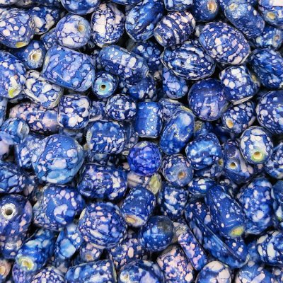glaskralenmix-marmerlook-blauw