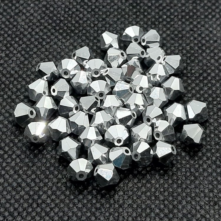 SQ-super-quality-facet-kraal-bicone-6mm-crystal-silver-full