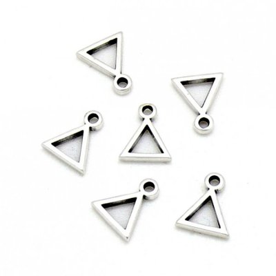 DQ-bedel-open-driehoek-zilver