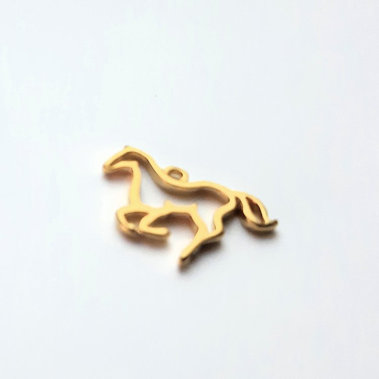 DQ-bedel-paard-goud